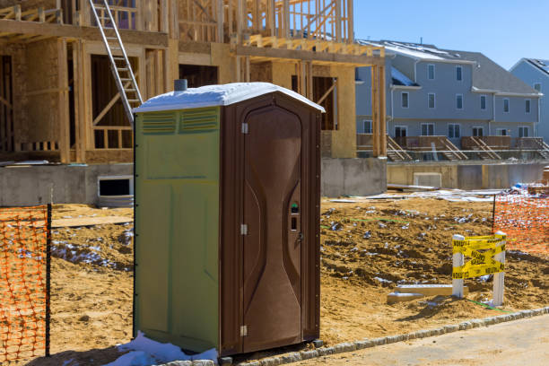 Best Luxury portable toilet rental  in Borden, IN