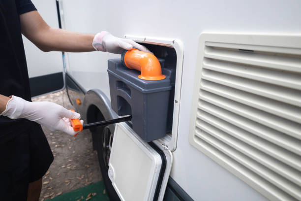 Best Construction site porta potty rental  in Borden, IN