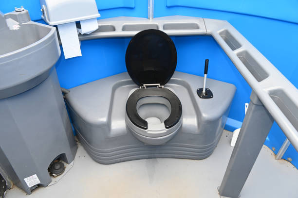 Best Portable bathroom rental  in Borden, IN